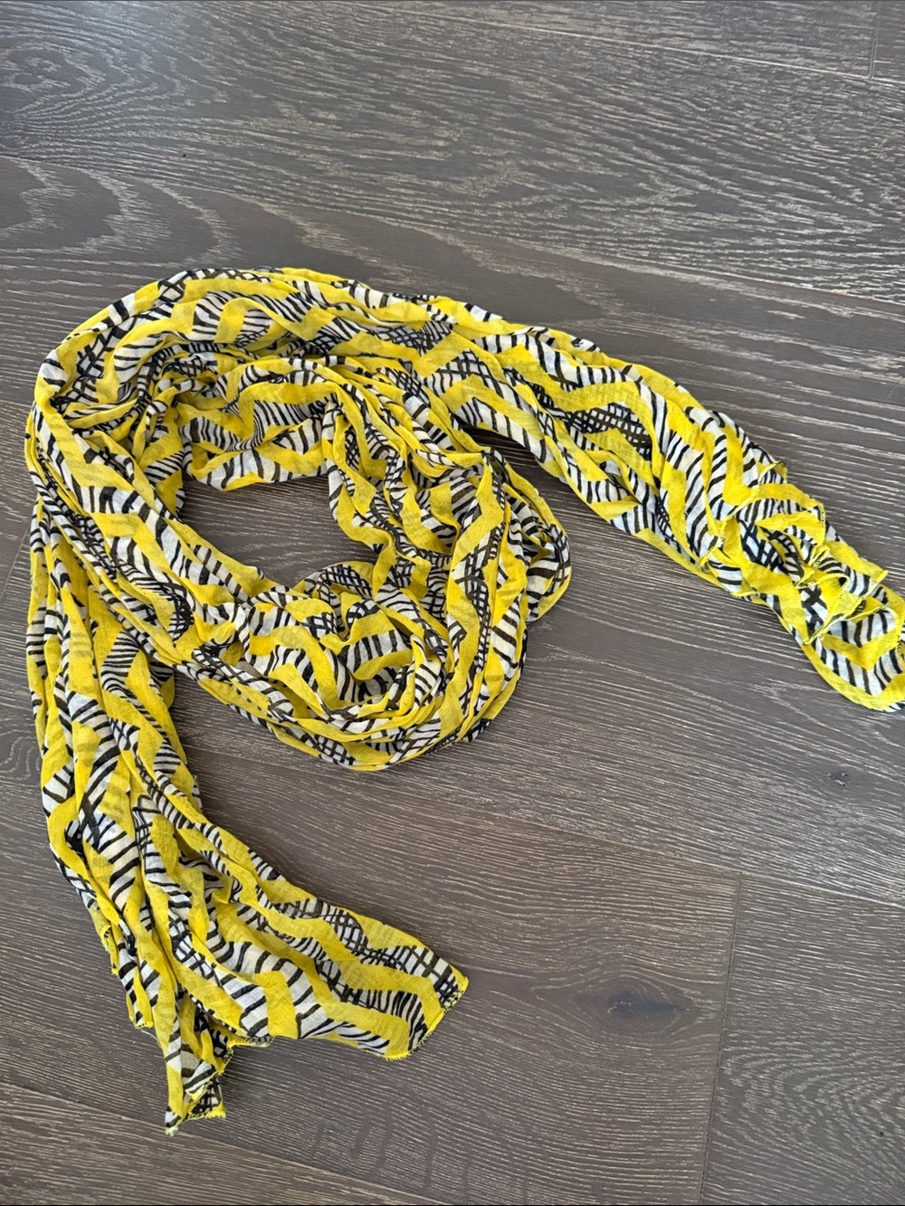 Steve Madden Abstract Yellow Patterned Women's Scarf 36”x68”
